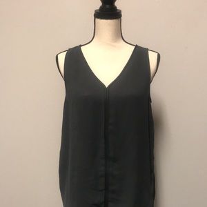 Banana Republic gray sleeveless blouse